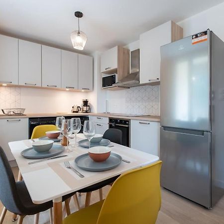 Appartement Renove Pour 6 Avec Parking Вильорбан Екстериор снимка